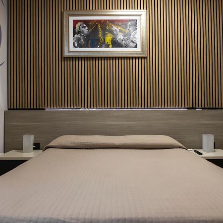 B&B Palazzo Storico Di Nicola ペスカーラ エクステリア 写真
