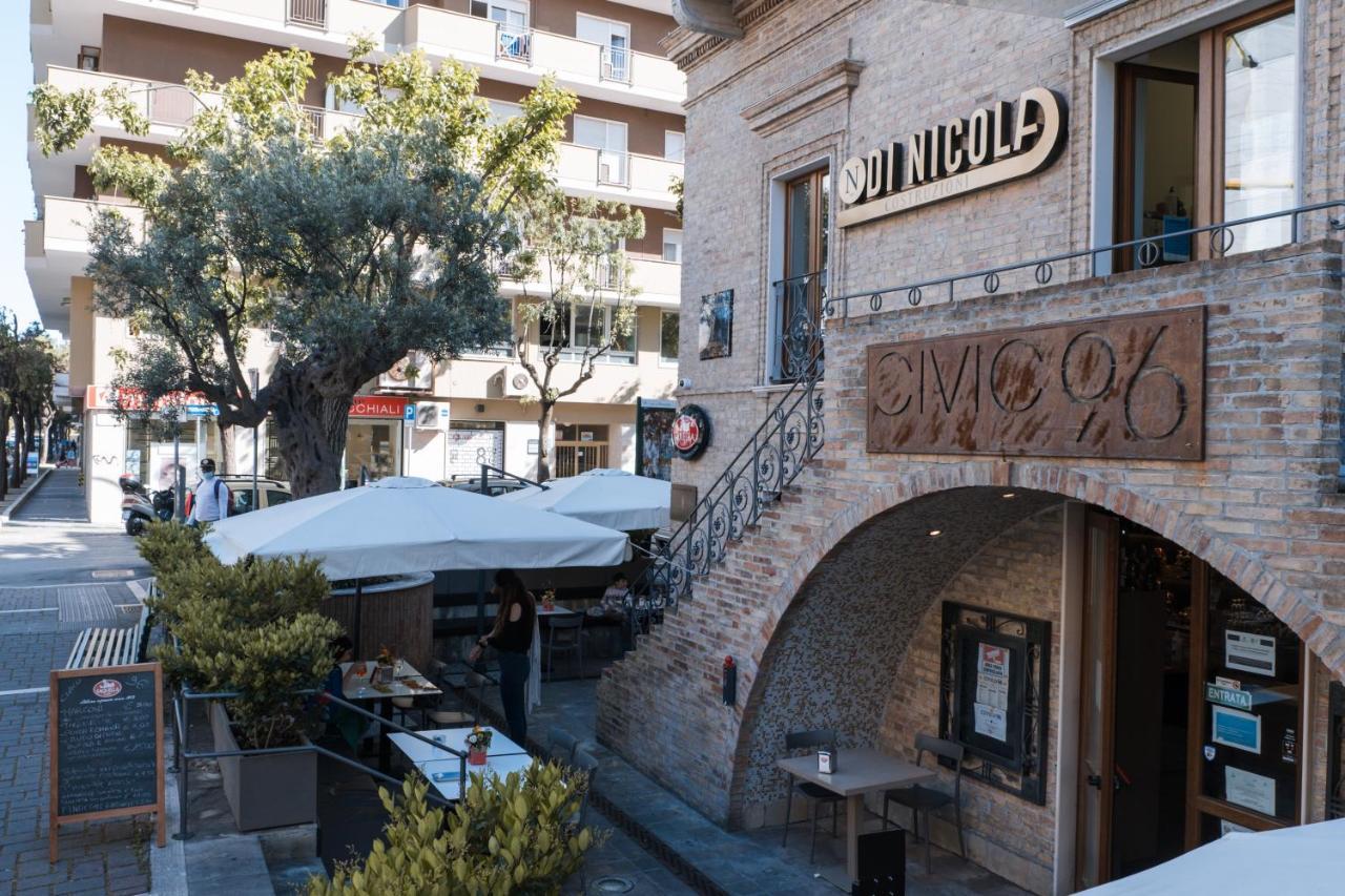 B&B Palazzo Storico Di Nicola ペスカーラ エクステリア 写真