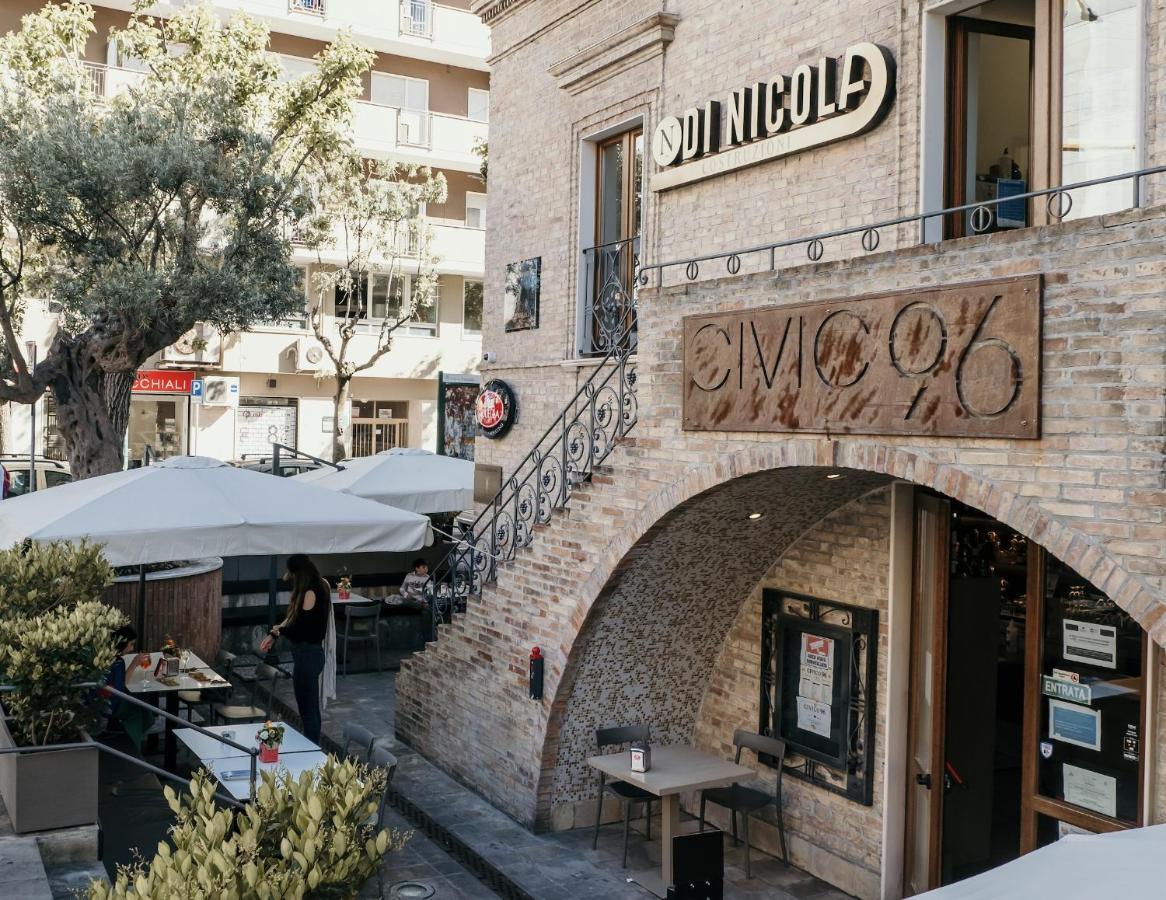 B&B Palazzo Storico Di Nicola ペスカーラ エクステリア 写真