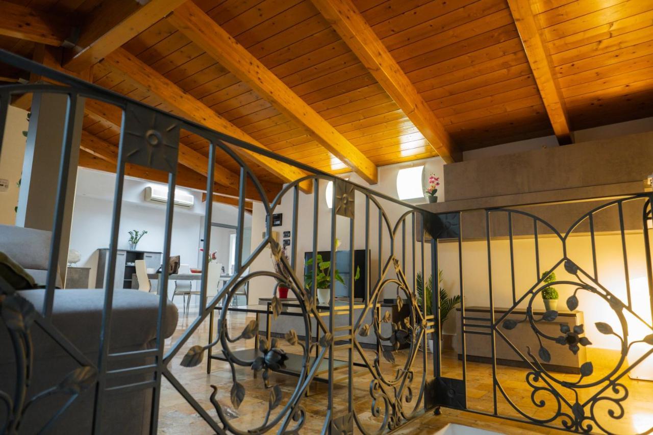 B&B Palazzo Storico Di Nicola ペスカーラ エクステリア 写真