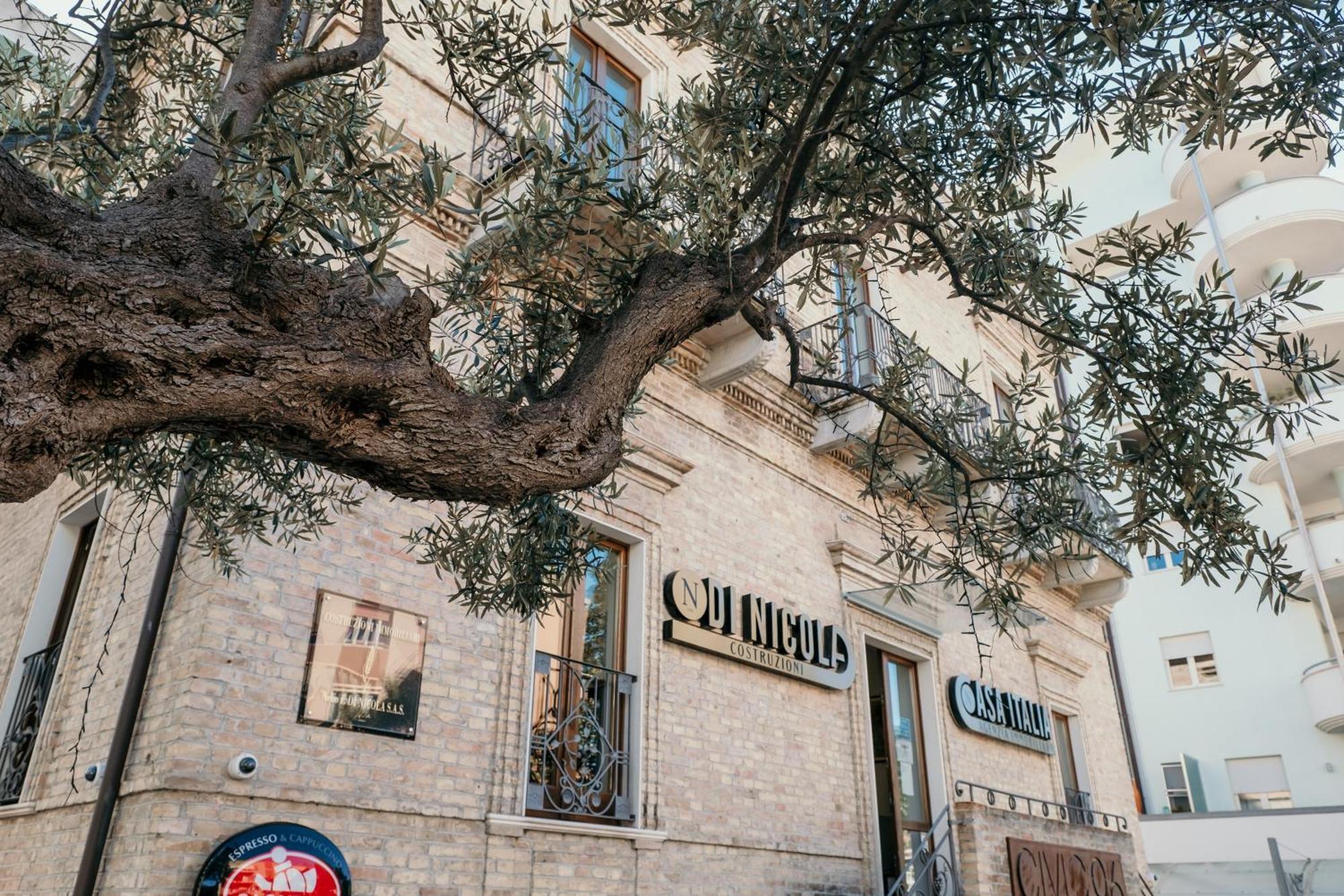 B&B Palazzo Storico Di Nicola ペスカーラ エクステリア 写真
